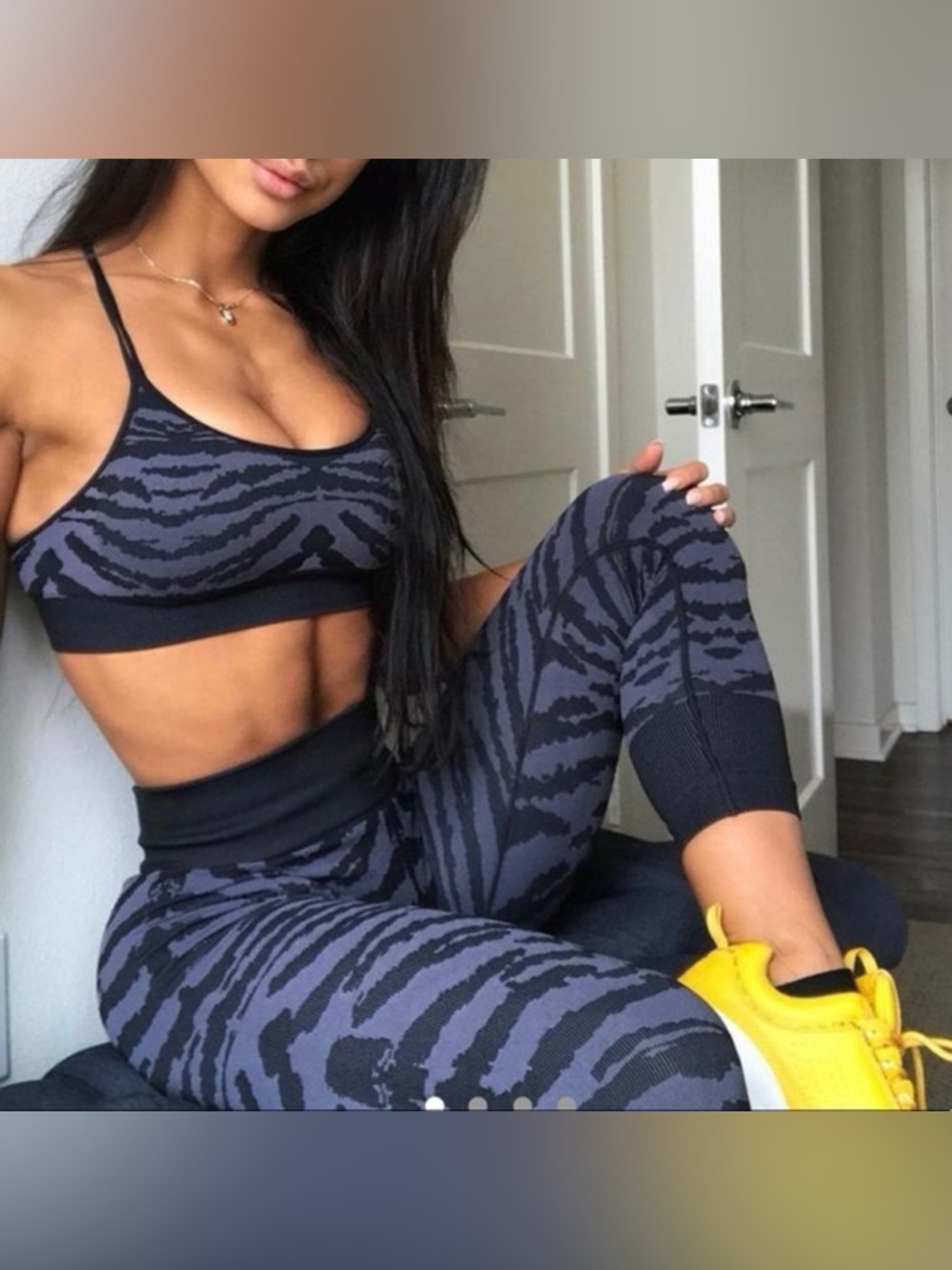 Bombshell sportswear Zebra Print Seamless Leggings - Picture 2 of 5